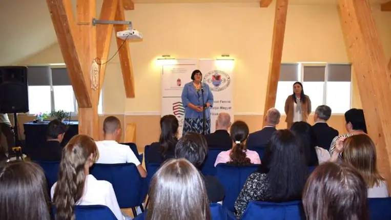 A Kótyuk István akadálymentesítő tanfolyam megnyitóján - Nyelvismeret – közösségi együttélés és elfogadás. Fotó: Kárpátinfó/ Kovács Elemér