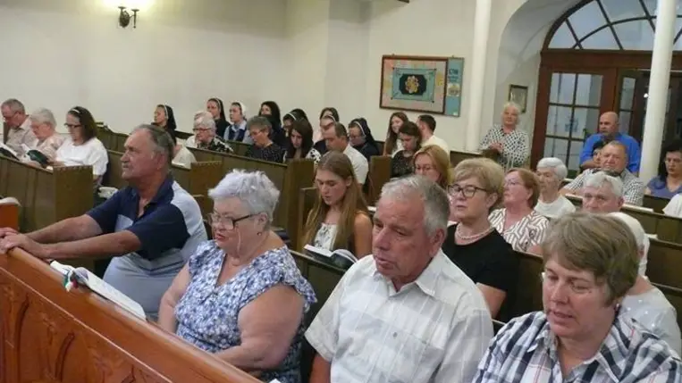 Hálaadó istentisztelet Munkácson – 25 éves a Keresztény Egészségügyi Központ - Gyógyítás és istenhit. Fotó: Kárpátinfó/ Kovács Erzsébet