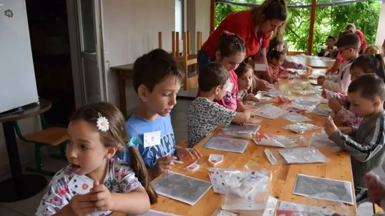 Táborozás a beregszászi máltaiaknál - Játék minden mennyiségben – a fejlesztés jegyében. Fotó: Kárpátinfó/ Kovács Erzsébet