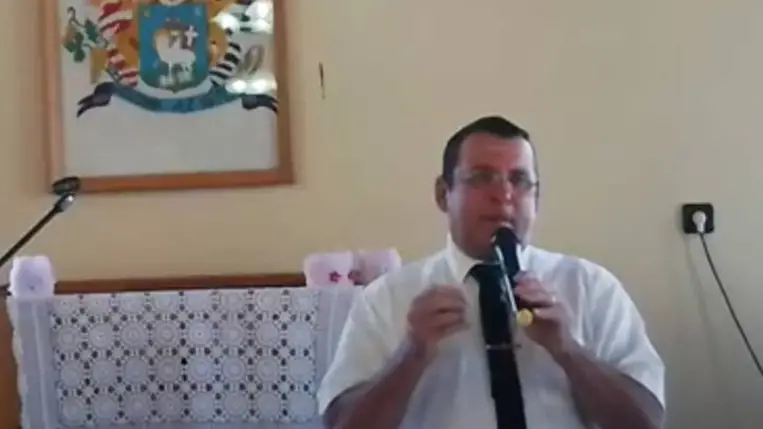 Csendesnap a Munkácsi Református Roma Gyülekezetben - Szolgáljuk Istent, mert az Isten is szolgált mifelénk!