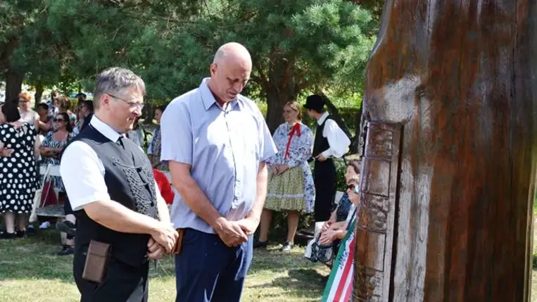 Nemzetalapításunkat ünnepelte Tiszacsomán a kárpátaljai magyarság - Vagyunk, akik voltunk, és leszünk, akik vagyunk!