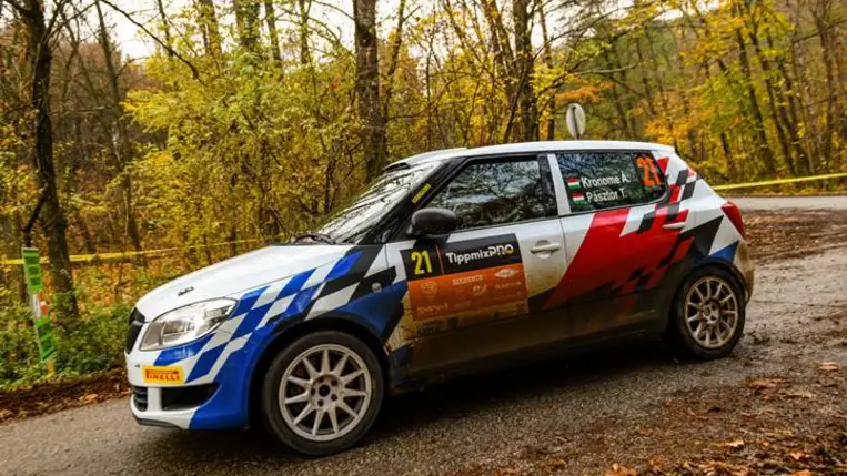 Kronome Ákos: Nehéz és trükkös körülmények a Zemplén Ralin. Fotó: Hajóka SportFotó