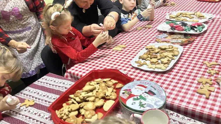 Adventi koszorúkészítés és mézeskalácssütés a Tulipán Tanodákban