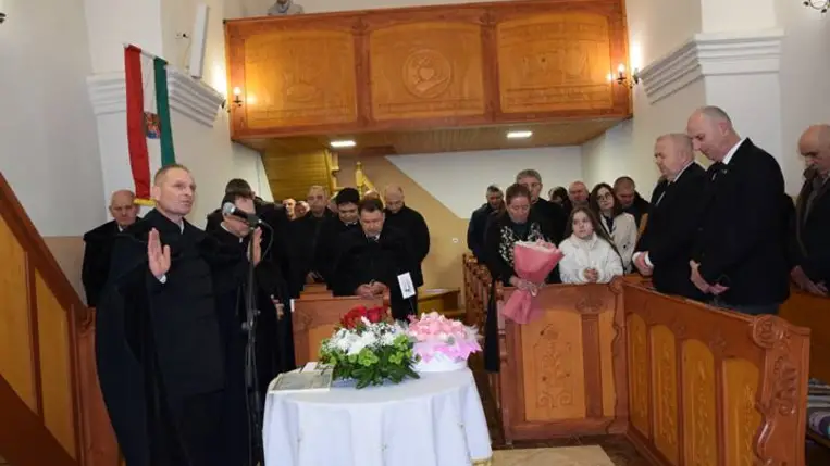 Hálaadás Tiszakeresztúrban húsz év áldásaiért - Hűség, összefogás, jövőépítés