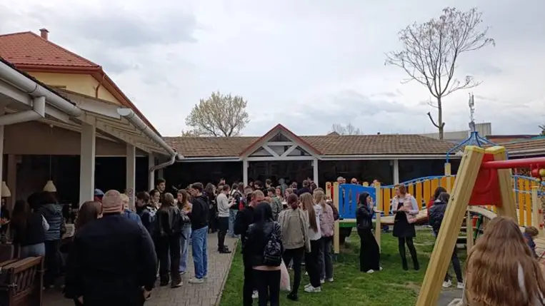 KRISZ húsvéti dicsőítő alkalom