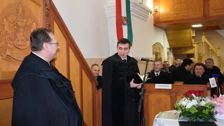 Hálaadás Tiszakeresztúrban húsz év áldásaiért - Hűség, összefogás, jövőépítés