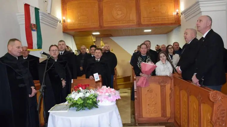 Hálaadás Tiszakeresztúrban húsz év áldásaiért - Hűség, összefogás, jövőépítés
