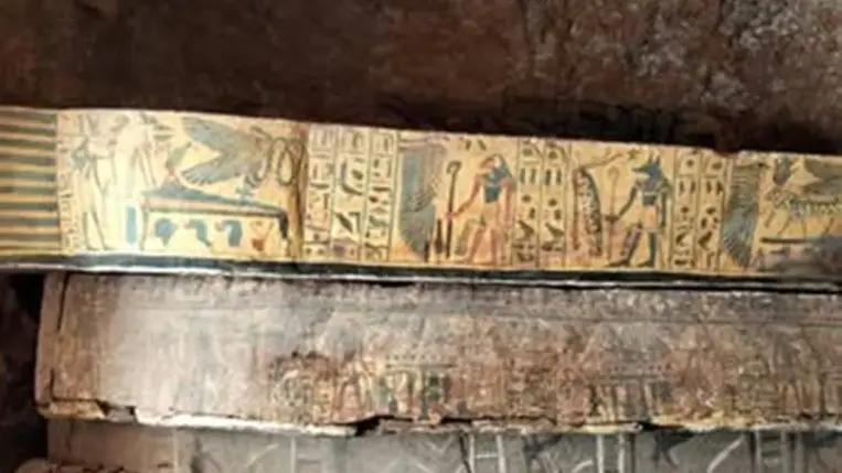 Szenzációs felfedezés Luxorban: 22 díszes koporsóba zárt múmiát találtak egy rejtett sírkamrában. Fotó: Facebook.com