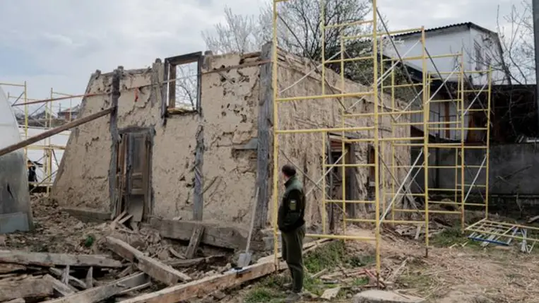 Galéria: A magyarkomjáti zsinagóga bontása Fotó: Szollár Zsófi / Index