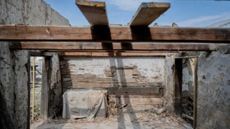 Galéria: A magyarkomjáti zsinagóga bontása Fotó: Szollár Zsófi / Index