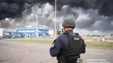 Augusztus 21-én hajnalban két rakétacsapás érte Munkács egyik ipari létesítményét. A támadás következtében 15 ember megsérült, közülük egy súlyosan. Fotó: Ukrán Nemzeti Rendőrség