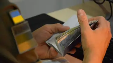 Okmányellenőrzés. Fotó:  Ukrán Állami Határőrszolgálat Nyugati Regionális Igazgatósága