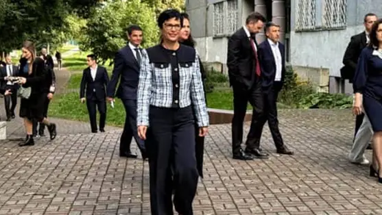 Ukrajna elvégezte a házi feladatot a nemzeti kisebbségek jogainak biztosítását illetően, az EU bővítési biztosa szerint