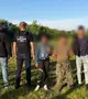 Három kárpátaljai személyt tartóztattak fel Palágykomoróc közelében, akik hadköteles férfiakat próbáltak illegálisan Szlovákiába juttatni. Fotó: DPSZU